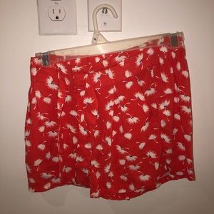 Coral floral flowy shorts!!